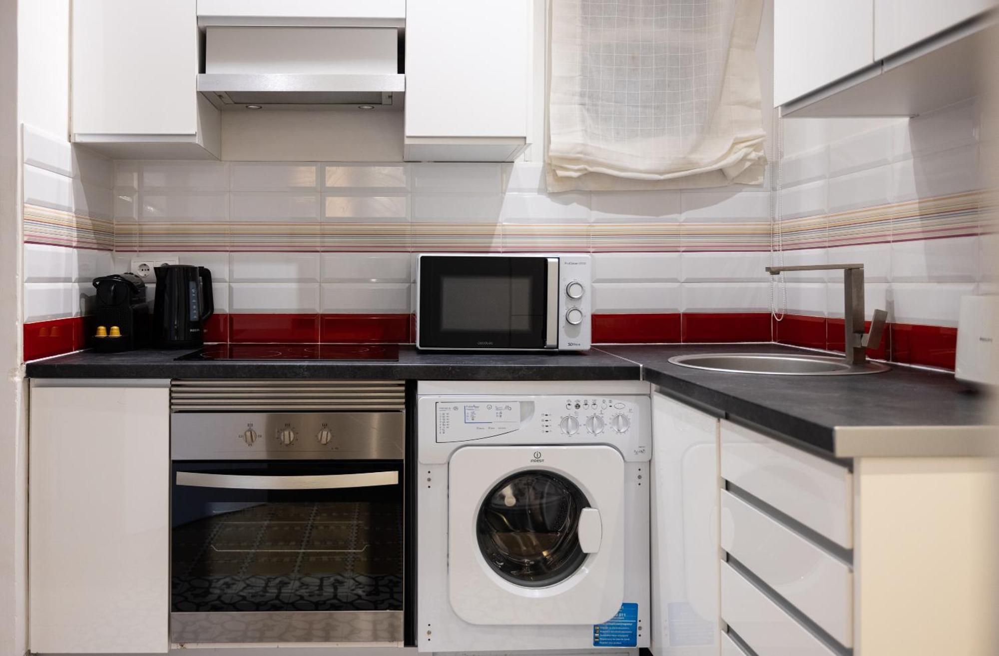 Stay U-Nique Apartments Radas برشلونة المظهر الخارجي الصورة